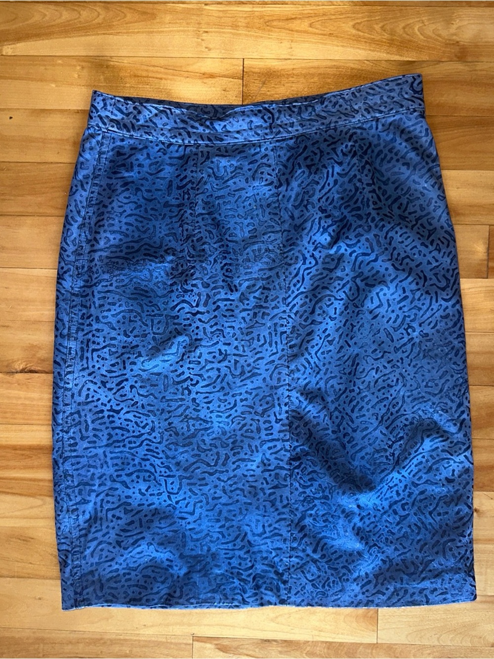 Vintage Wilsons Leather Skirt 10 Blue Animal Print Pencil Snap Back Slit Korea
